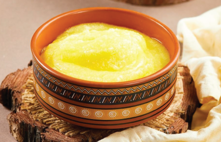 How to Plop Hair for Bouncy, Beautiful Curls